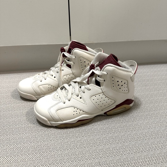 Retro Jordan 6 - Picture 3 of 7